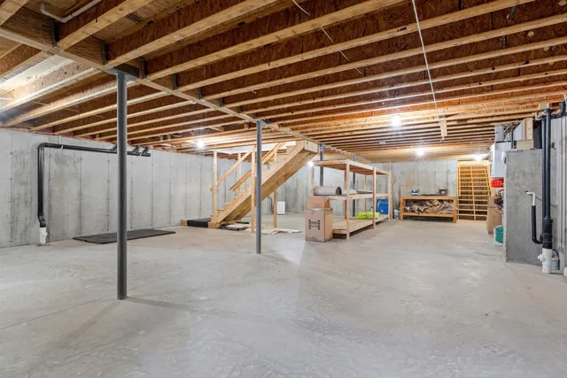 $469,900 | 20 Linny Lane, Laconia, NH 03246