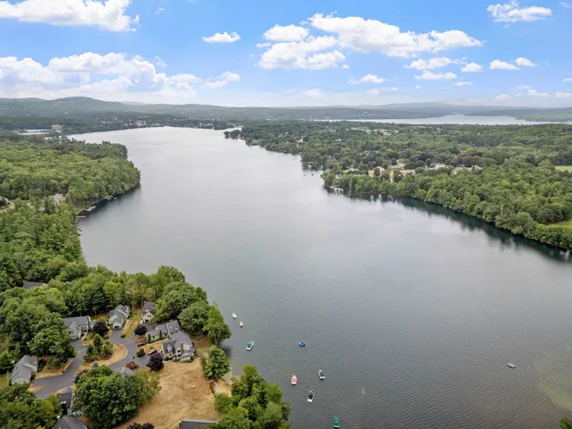 $469,900 | 20 Linny Lane, Laconia, NH 03246