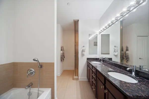 $427,900 | 100 Prairie Park Drive, Unit 207, Wheeling, IL 60090