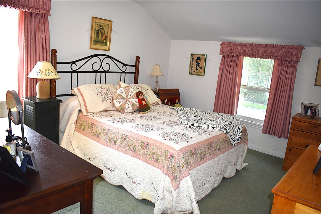 126 Tottenham Road Irondequoit, NY 14609 - Photo 30 of 43 Gallery Image 30