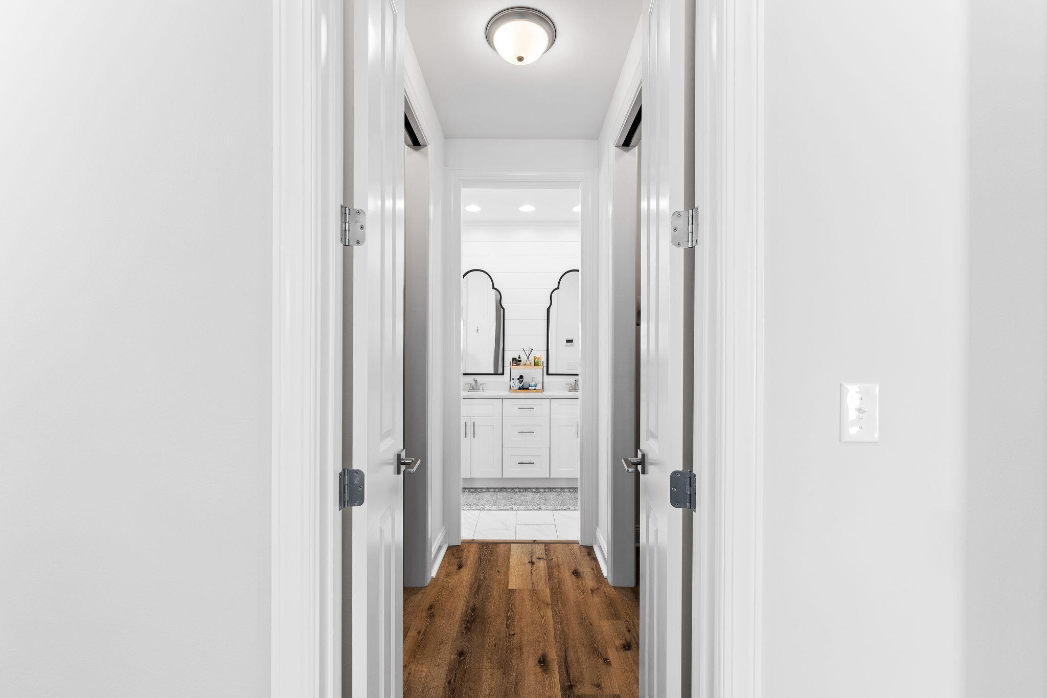 12 Roundwood Dr Inlet Beach Inlet Beach, FL 32461 - Photo 22 of 57 a view of a bathroom from a hallway