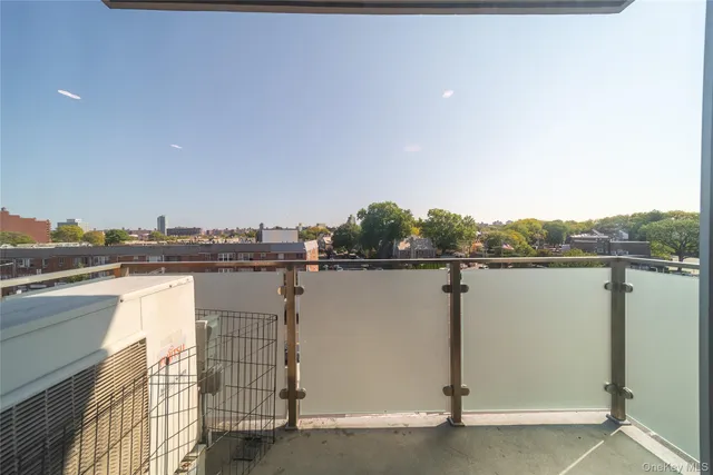 $564,000 | 62-98 Woodhaven Boulevard, Unit 4M | Middle Village