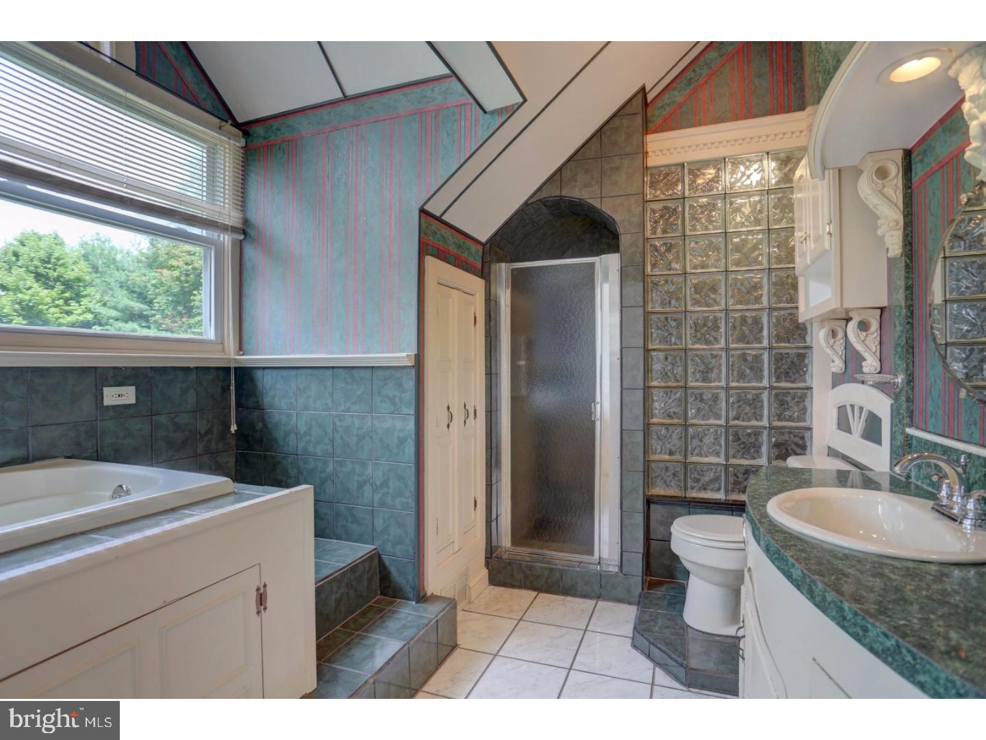 560 Truce Road New Providence, PA 17560 - Photo 10 of 14