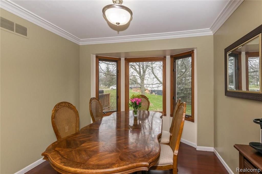 596 Bolinger Street Rochester Hills, MI 48307 - Photo 6 of 25