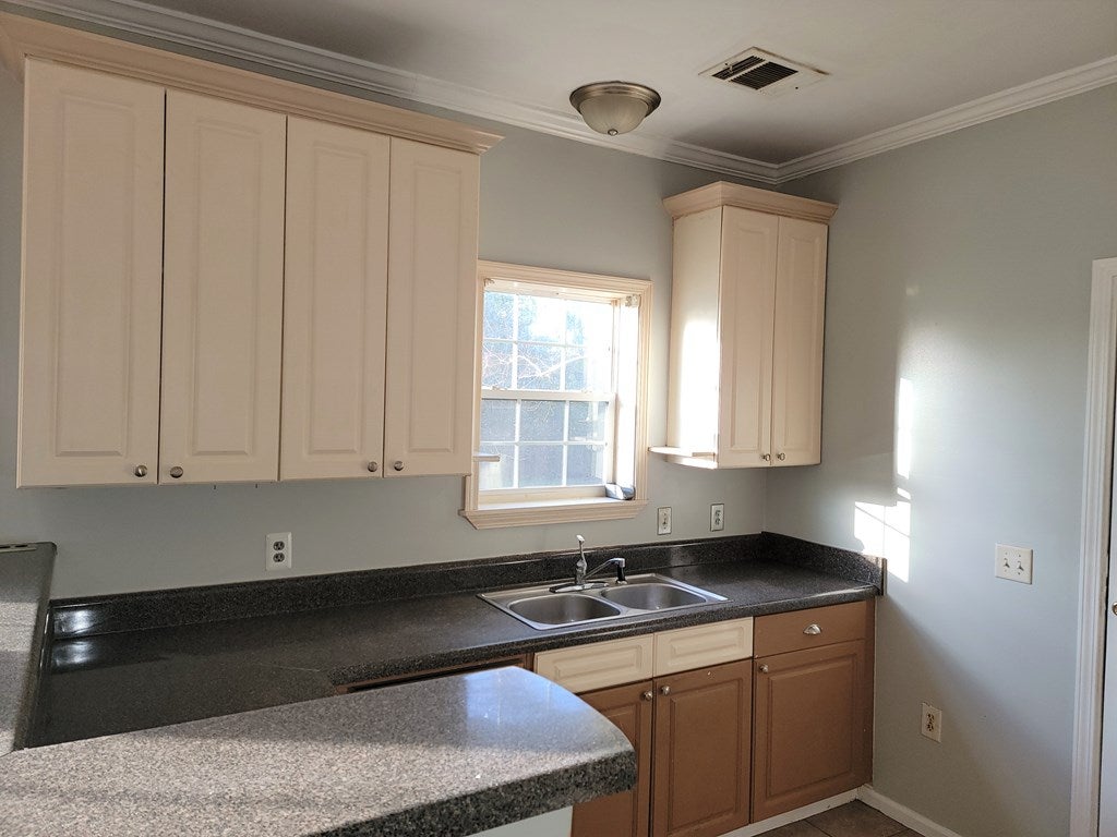 407 Rice Lane Ray City, GA 31645 - Photo 3 of 13 Gallery Image 3