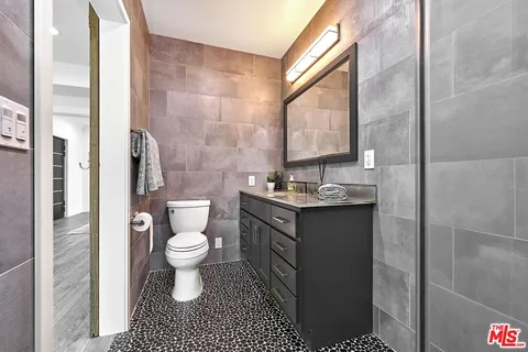 $3,350,000 | 4544 Daleridge Road, La Canada Flintridge, CA 91011