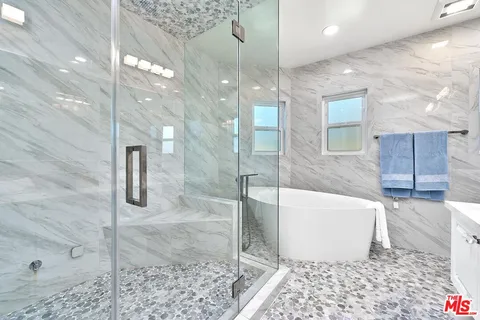 $3,350,000 | 4544 Daleridge Road, La Canada Flintridge, CA 91011