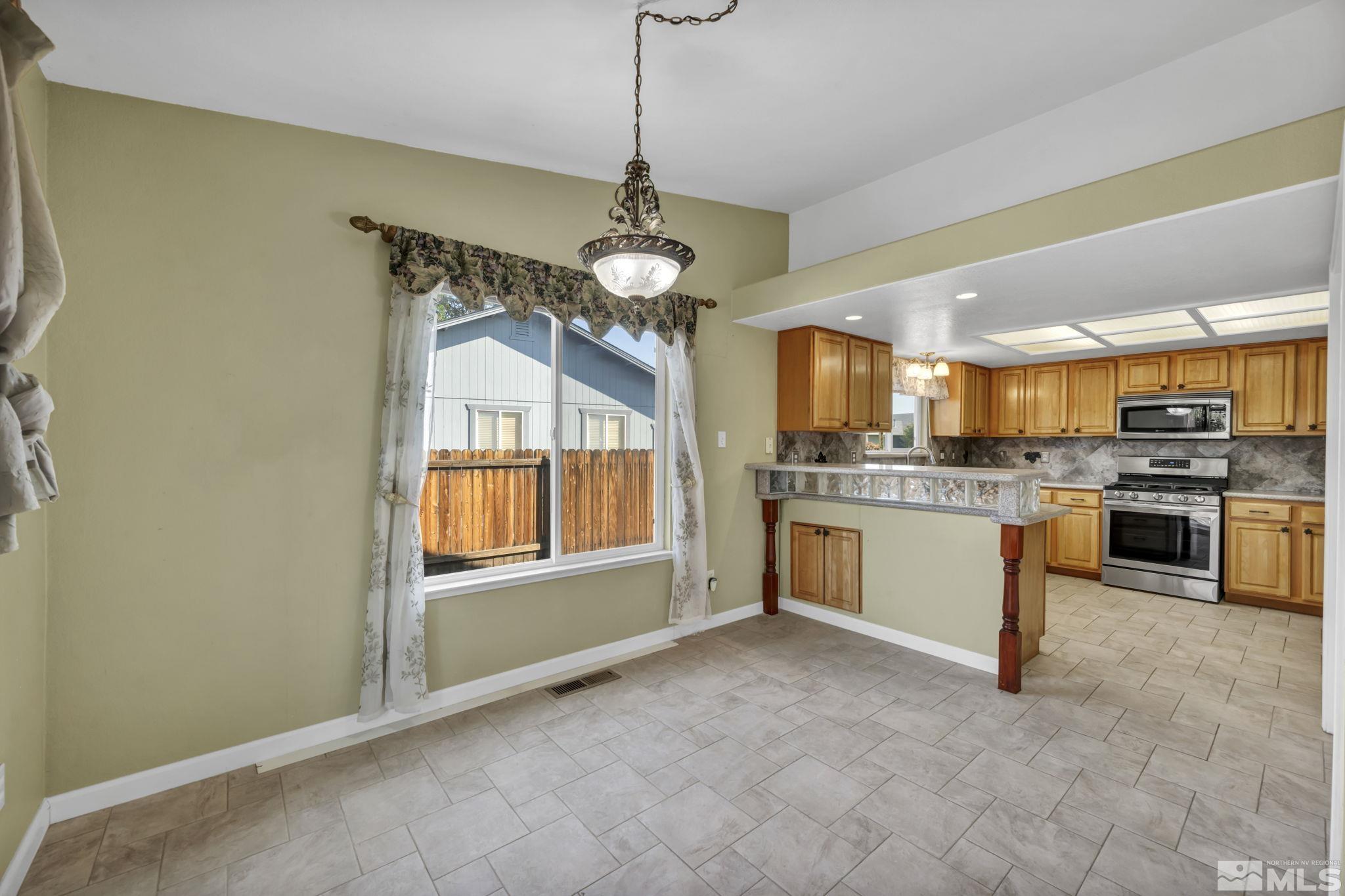 941 Ruddy Court Sparks, NV 89441 - Photo 14 of 40 Photo 14