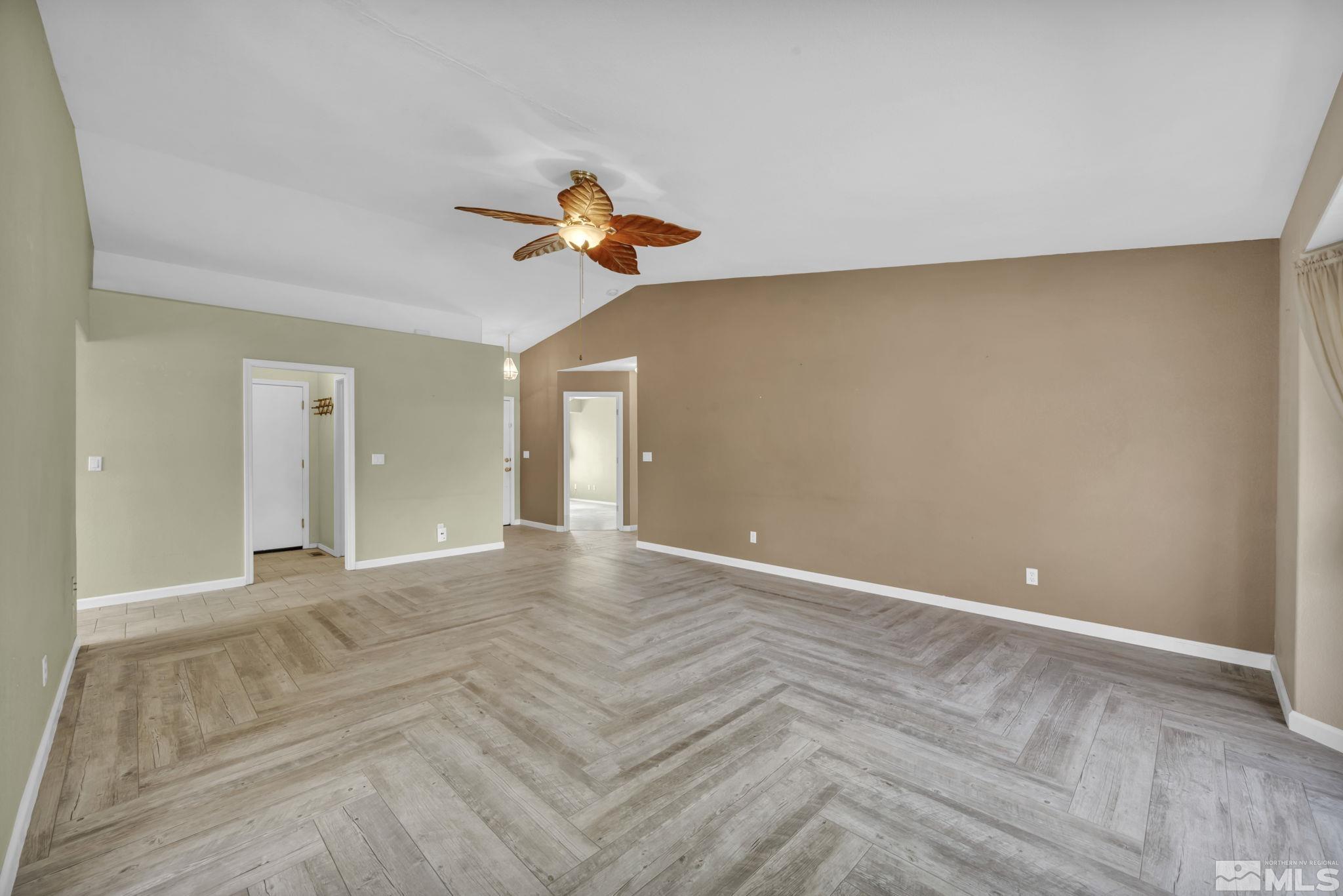 941 Ruddy Court Sparks, NV 89441 - Photo 8 of 40 Photo 8