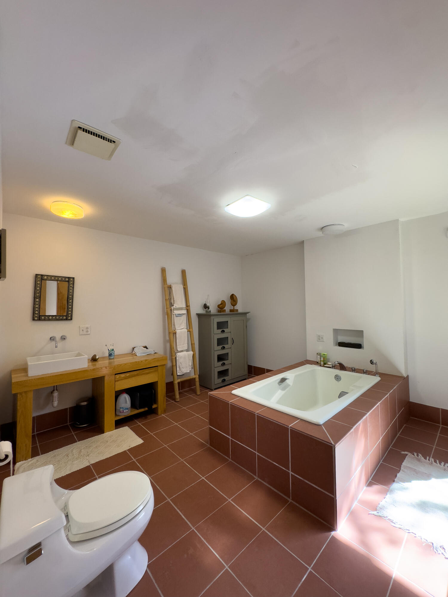 85 East Side Road Machiasport, ME 04655 - Photo 49 of 90 85 E SIDE RD INTERIOR-044