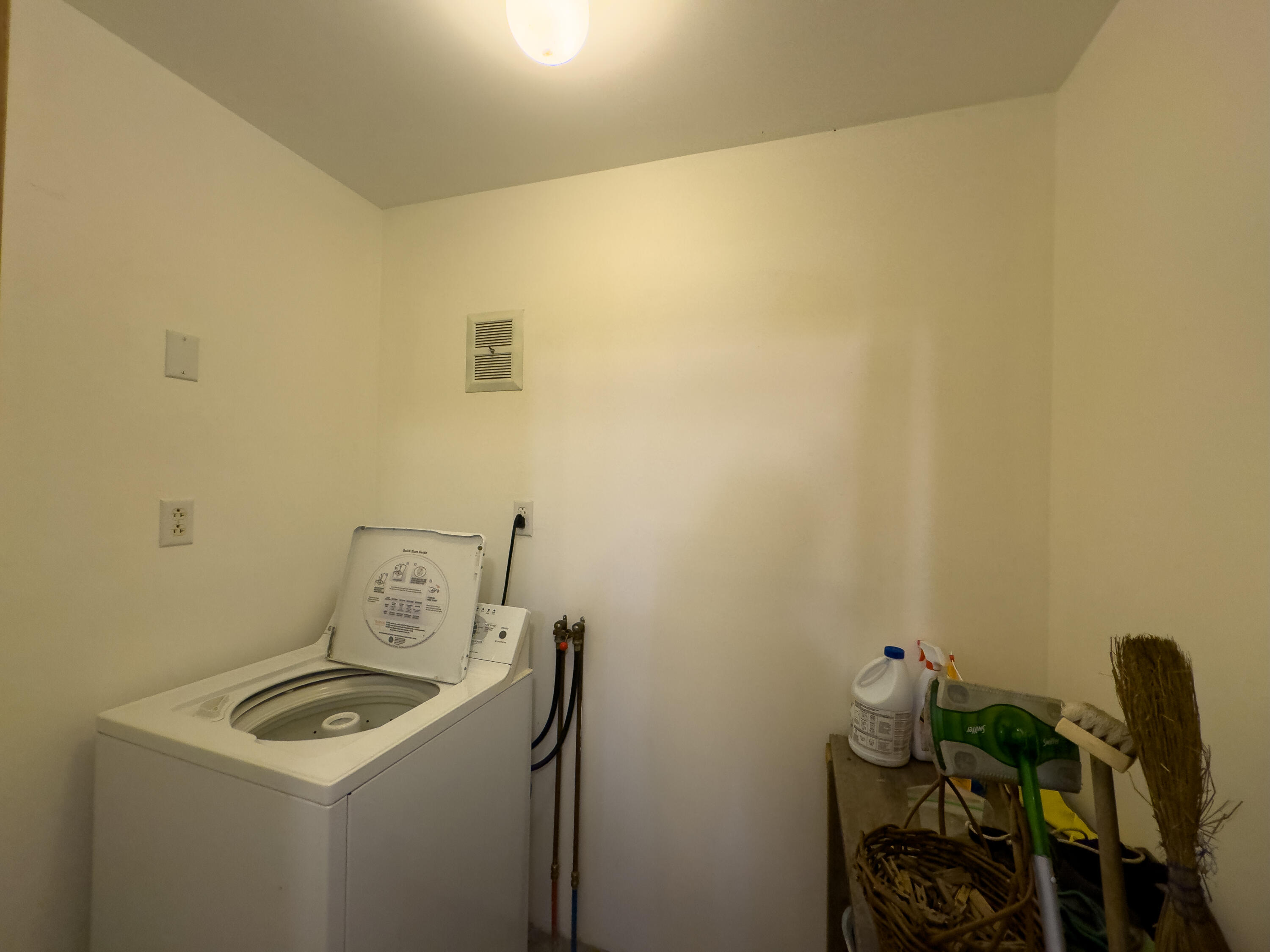 85 East Side Road Machiasport, ME 04655 - Photo 9 of 90 85 E SIDE RD INTERIOR-114