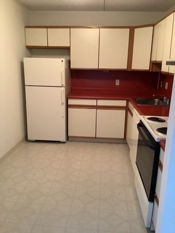 50 Cambridge Road, Unit 512 Woburn, MA 01801 - Photo 2 of 7 Gallery Image 2