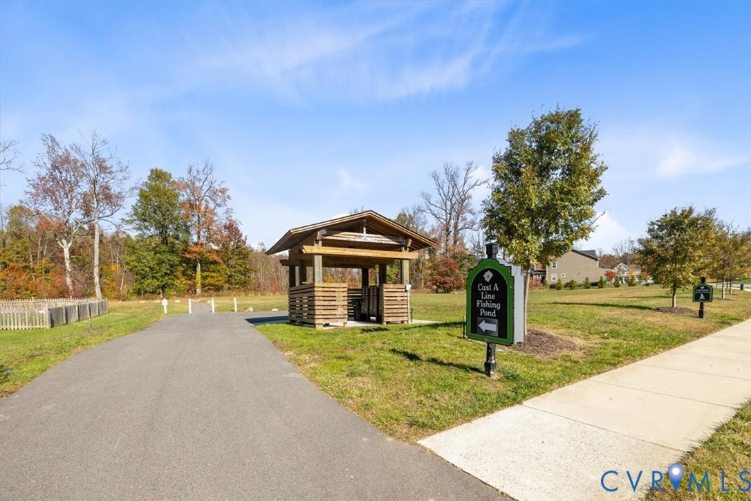 9002 Spring Green Loop Mechanicsville, VA 23116 - Photo 31 of 47 View of community with a lawn