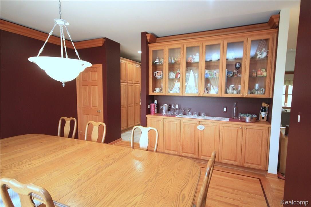 11100 Chapman Court Romeo, MI 48065 - Photo 9 of 34 050.JPG