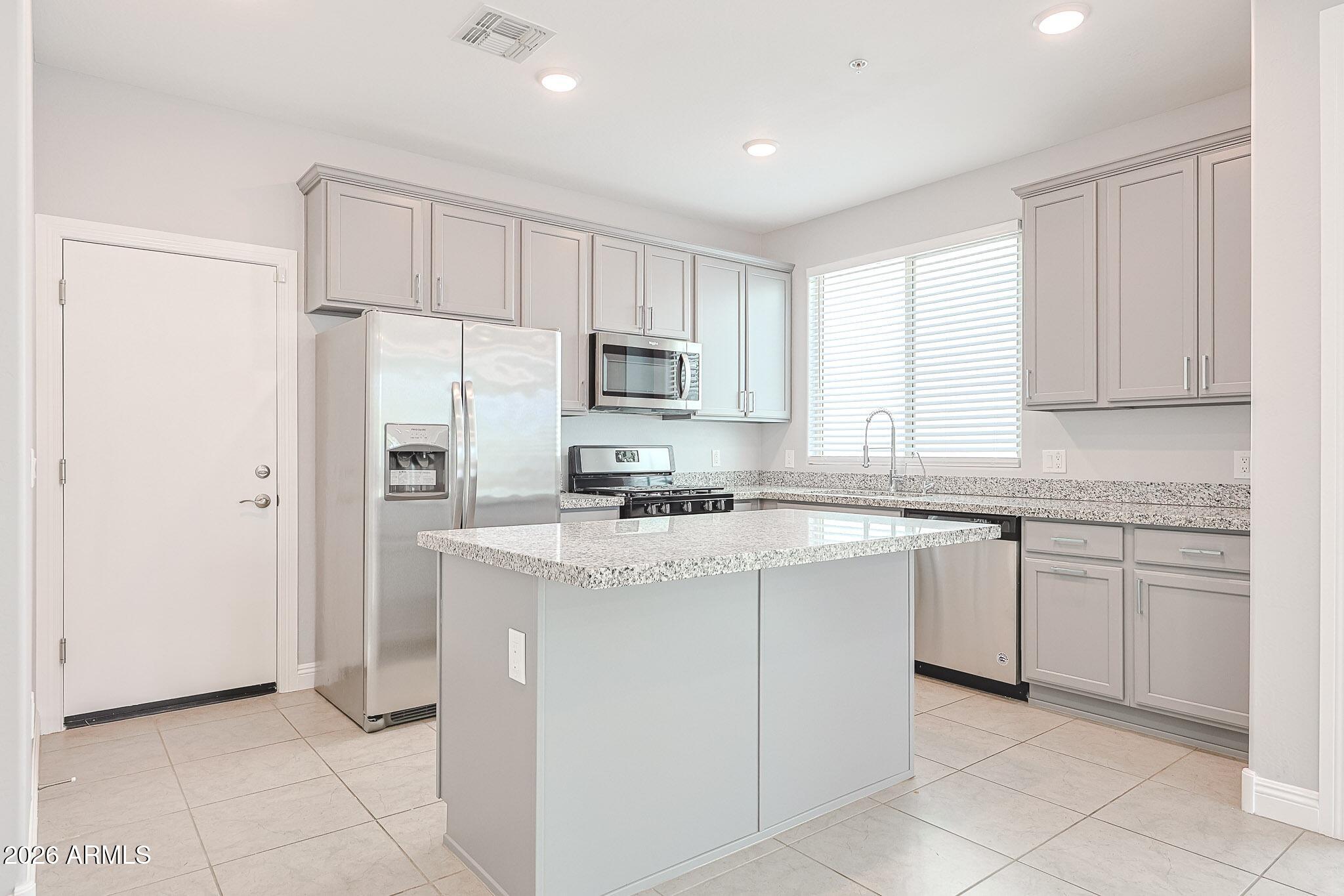 2516 North Stone Hill Road Buckeye, AZ 85396 - Photo 7 of 31 BV (20)