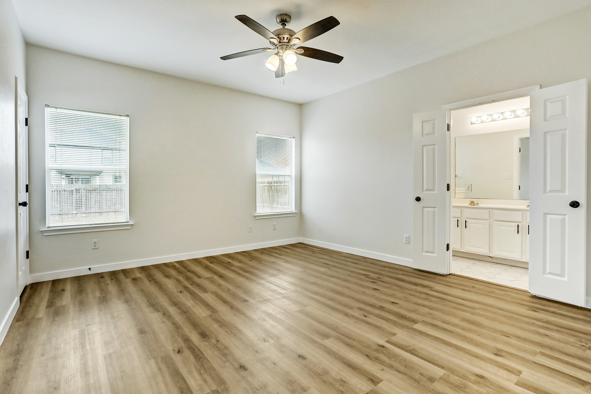 128 Almquist Street Hutto, TX 78634 - Photo 24 of 32