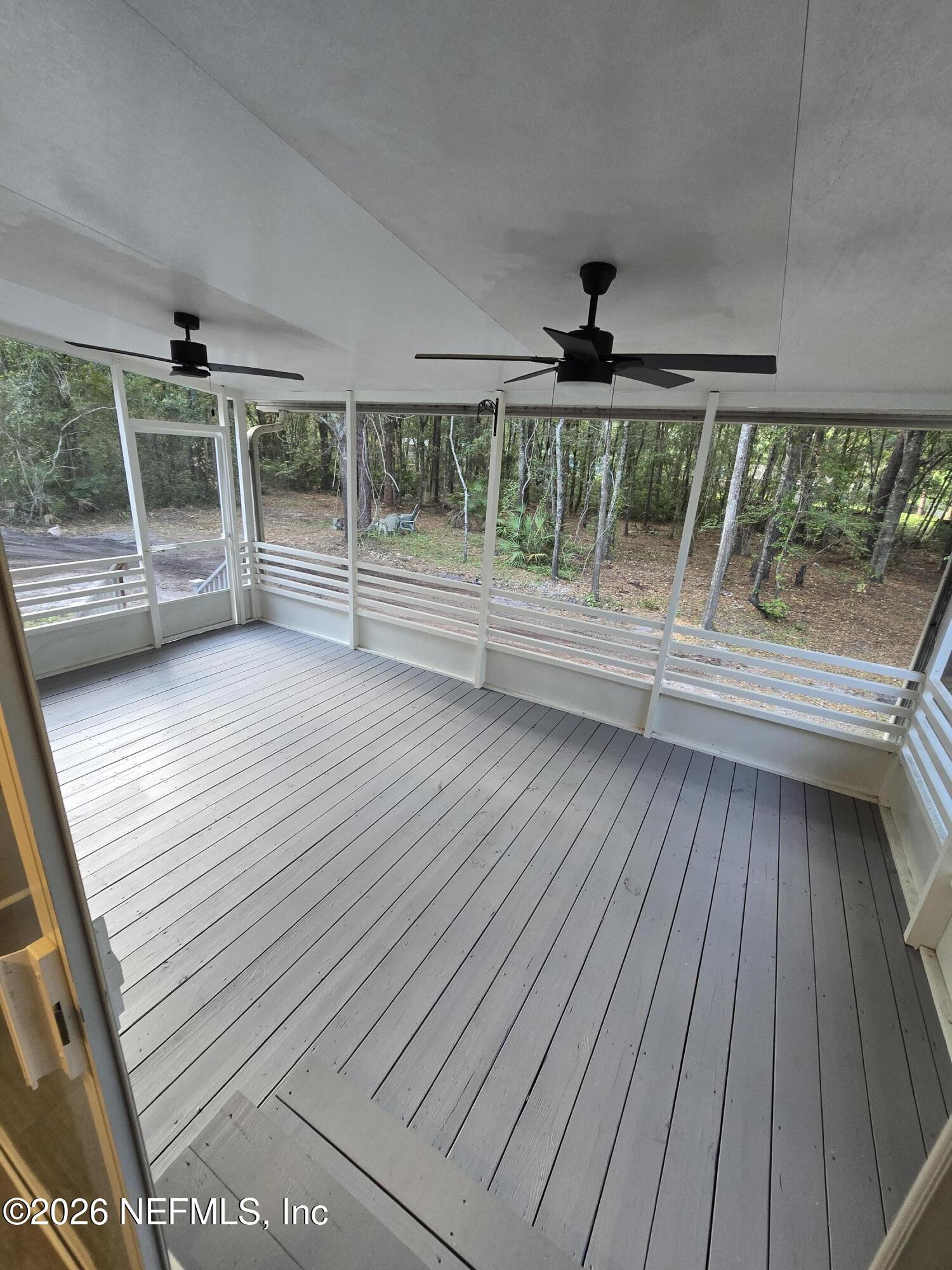 229 Dolphin Circle Middleburg, FL 32068 - Photo 4 of 25 1000084523
