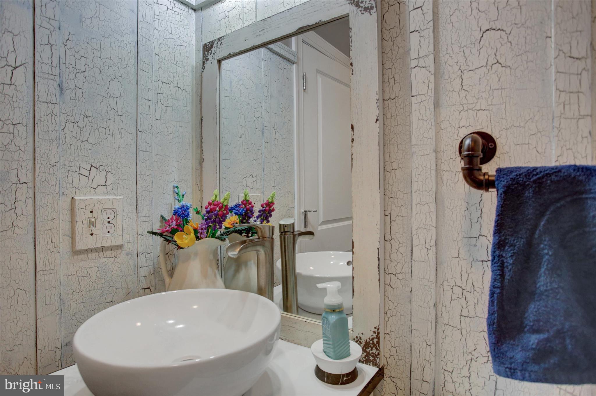 1430 Longs Gap Road Carlisle, PA 17013 - Photo 49 of 92 1st floor bath