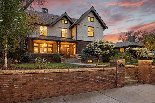 $1,299,000 | 1770 Knox Avenue South, Minneapolis, MN 55403