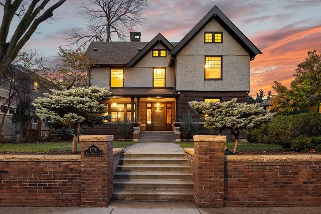 $1,299,000 | 1770 Knox Avenue South, Minneapolis, MN 55403