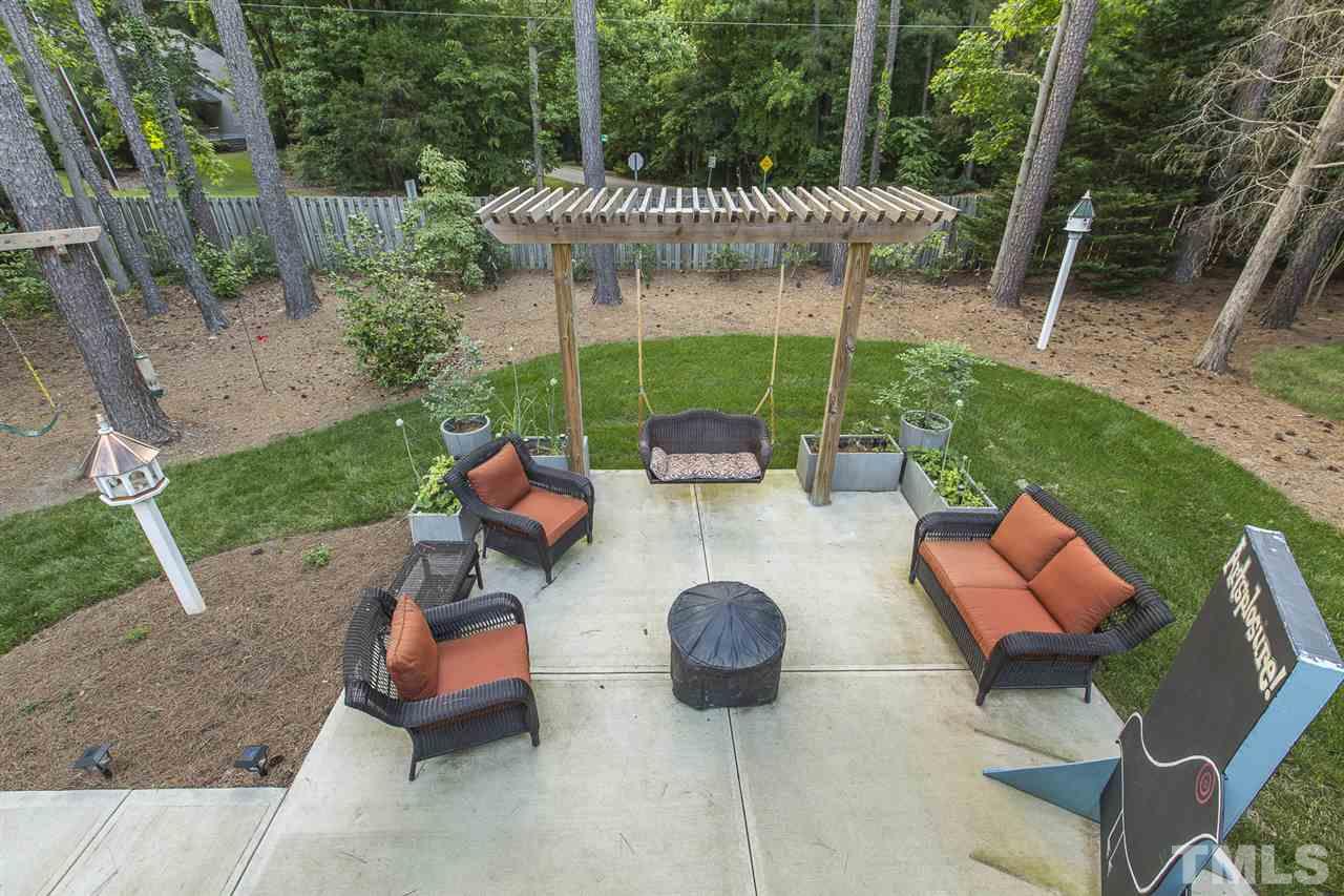 10120 Goodview Court Raleigh, NC 27613 - Photo 3 of 24