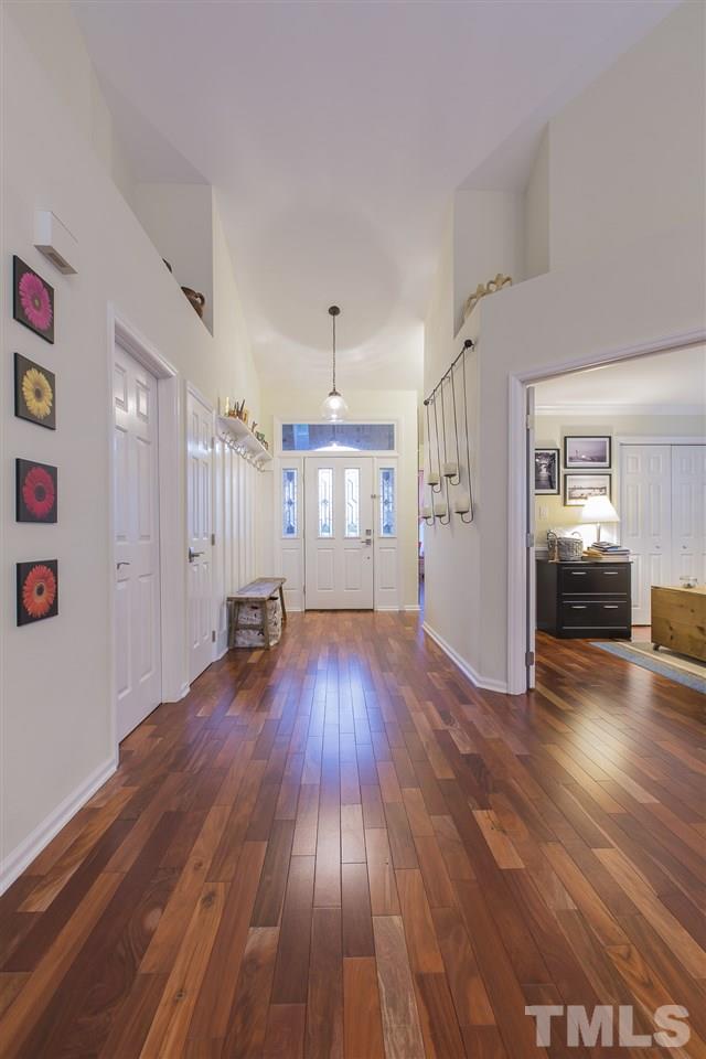 10120 Goodview Court Raleigh, NC 27613 - Photo 8 of 24