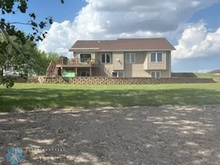 $559,000 | 13902 87th Street Southeast, Milnor, ND 58060