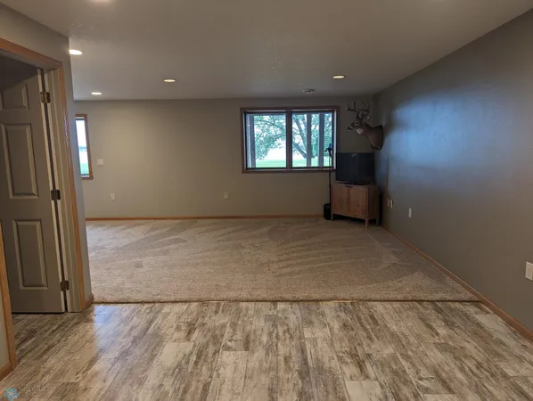 $544,000 | 13902 87th Street Southeast, Milnor, ND 58060