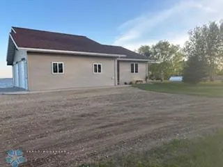 $544,000 | 13902 87th Street Southeast, Milnor, ND 58060