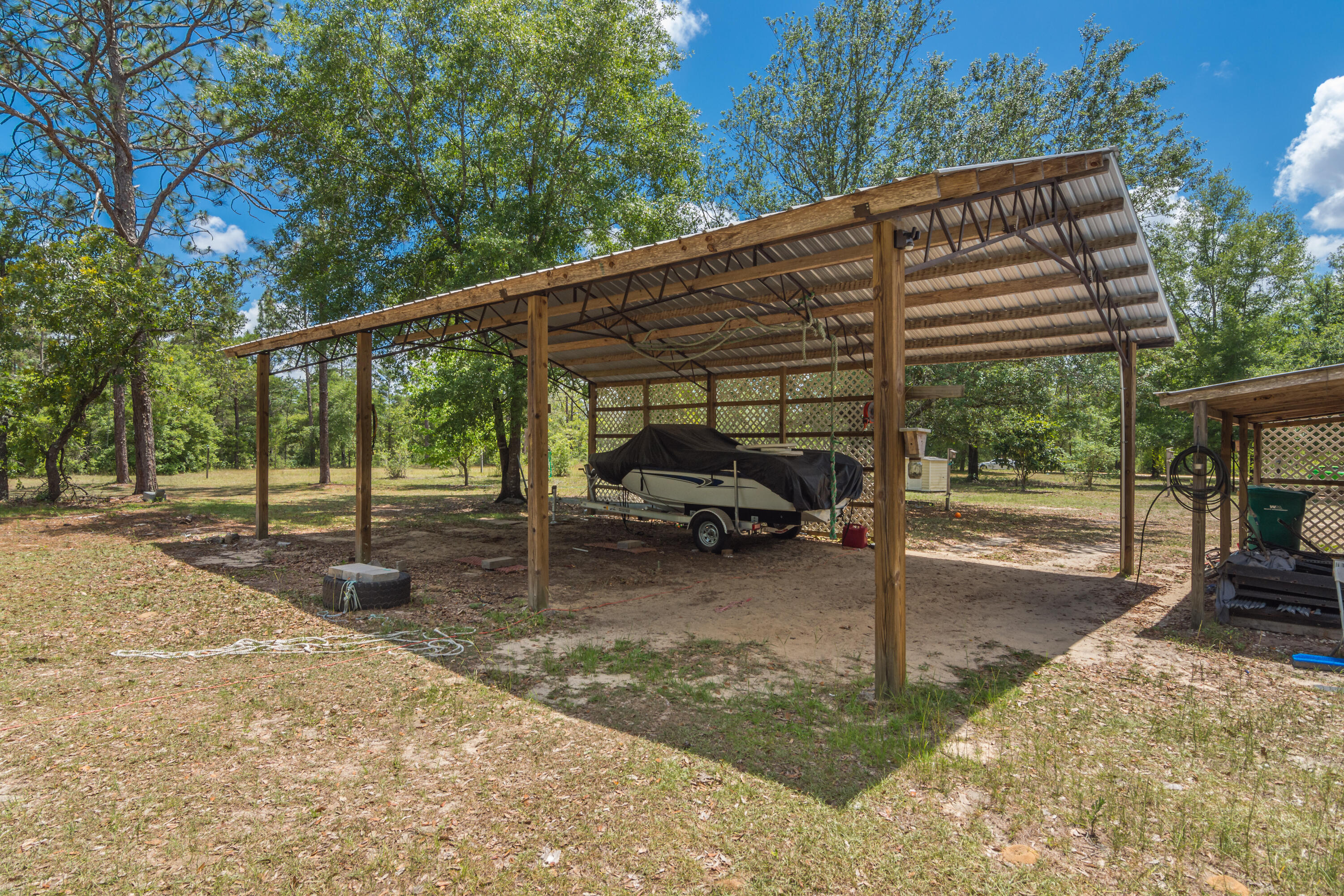 4855 Grassy Pond Road Chipley, FL 32428 - Photo 29 of 36 4855 Grassy Pond Rd Exterior-5