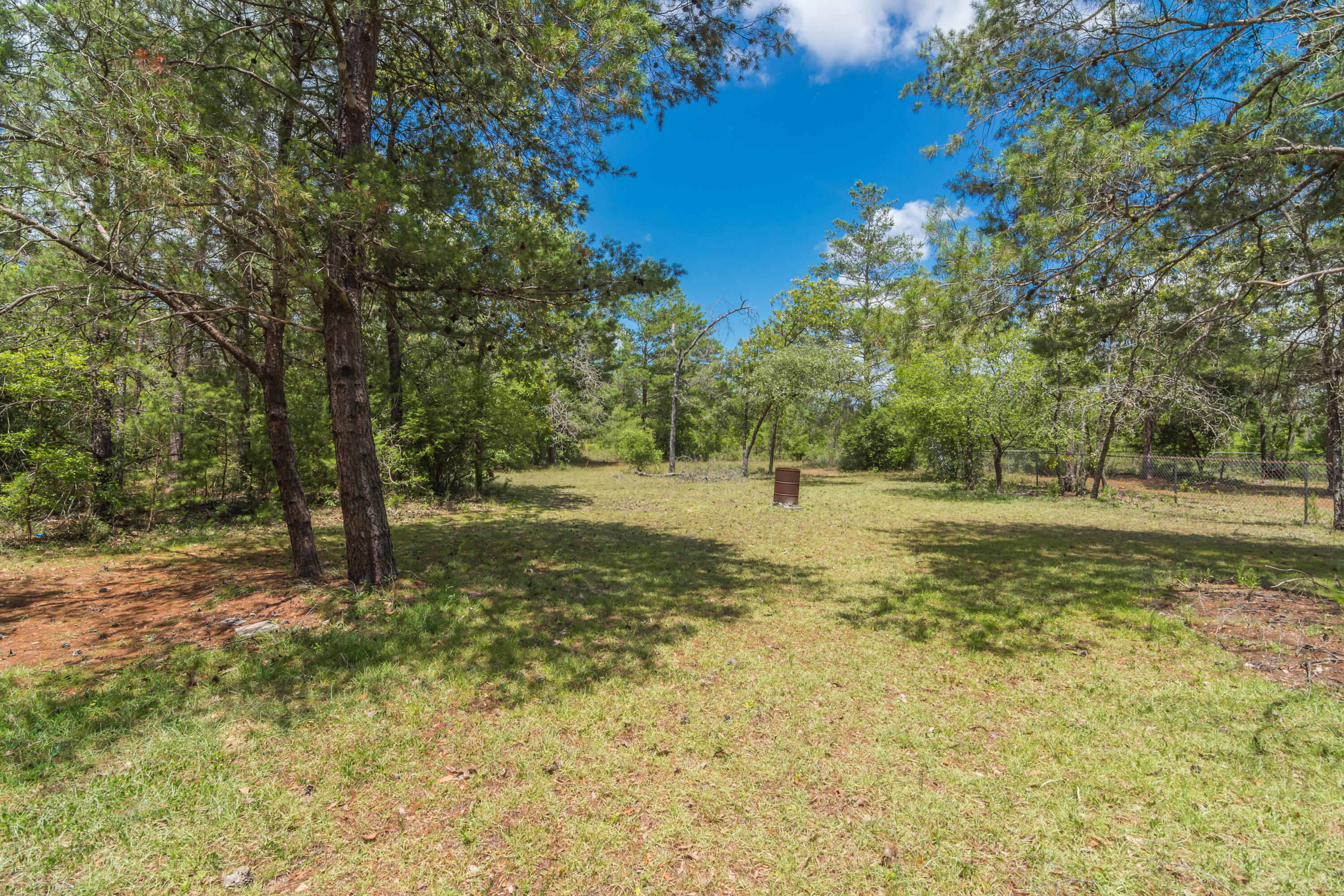 4855 Grassy Pond Road Chipley, FL 32428 - Photo 31 of 36 4855 Grassy Pond Rd Exterior-7
