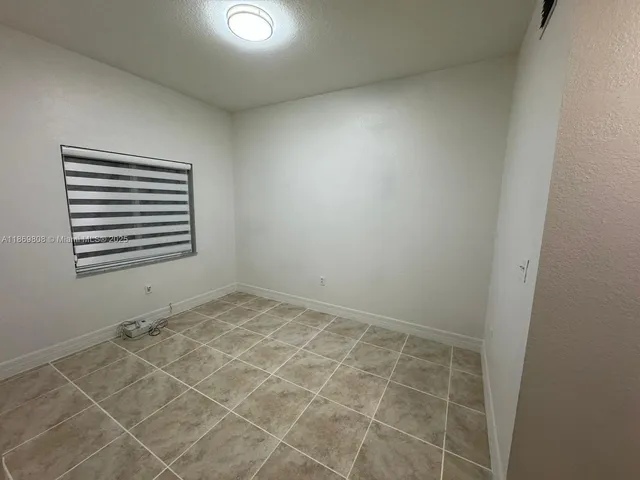 $2,500 | 7458 Northwest 179th Terrace, Unit 7458, Hialeah, FL 33015