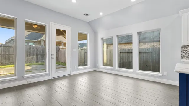 $399,700 | 302 Trillium Park Loop, Conroe, TX 77304