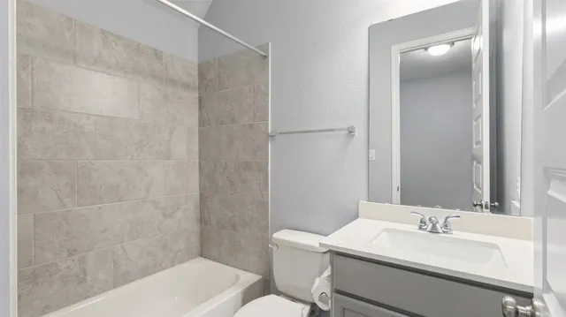 $399,700 | 302 Trillium Park Loop, Conroe, TX 77304