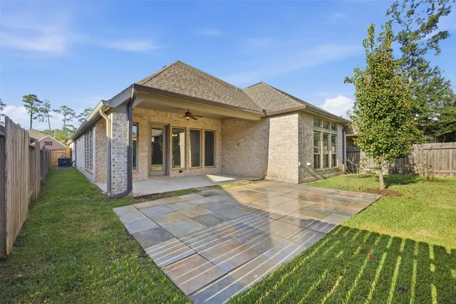 $399,700 | 302 Trillium Park Loop, Conroe, TX 77304