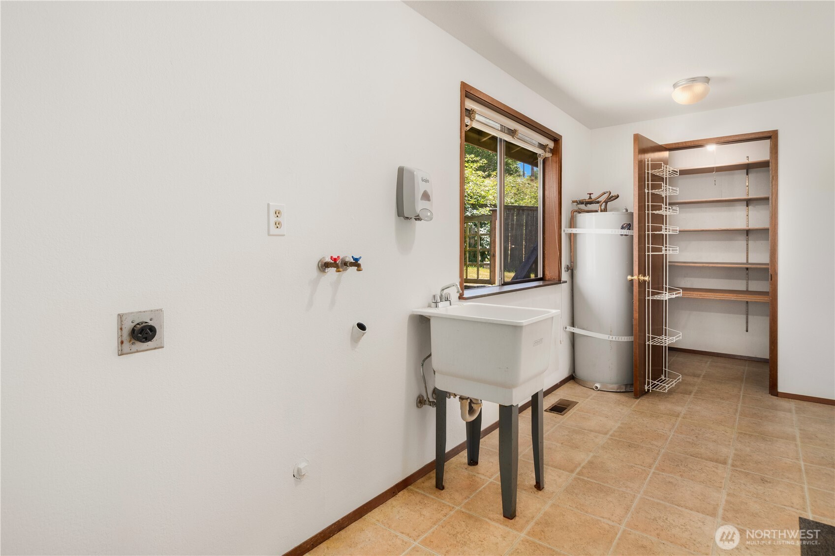 18552 15th Loop Northeast Poulsbo, WA 98370 - Photo 13 of 28