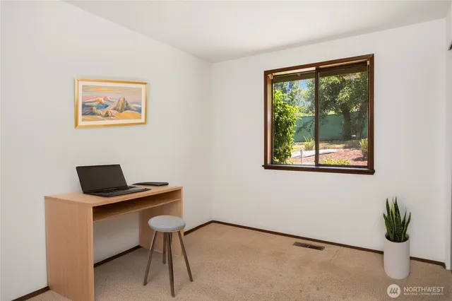 $499,000 | 18552 15th Loop Northeast, Poulsbo, WA 98370