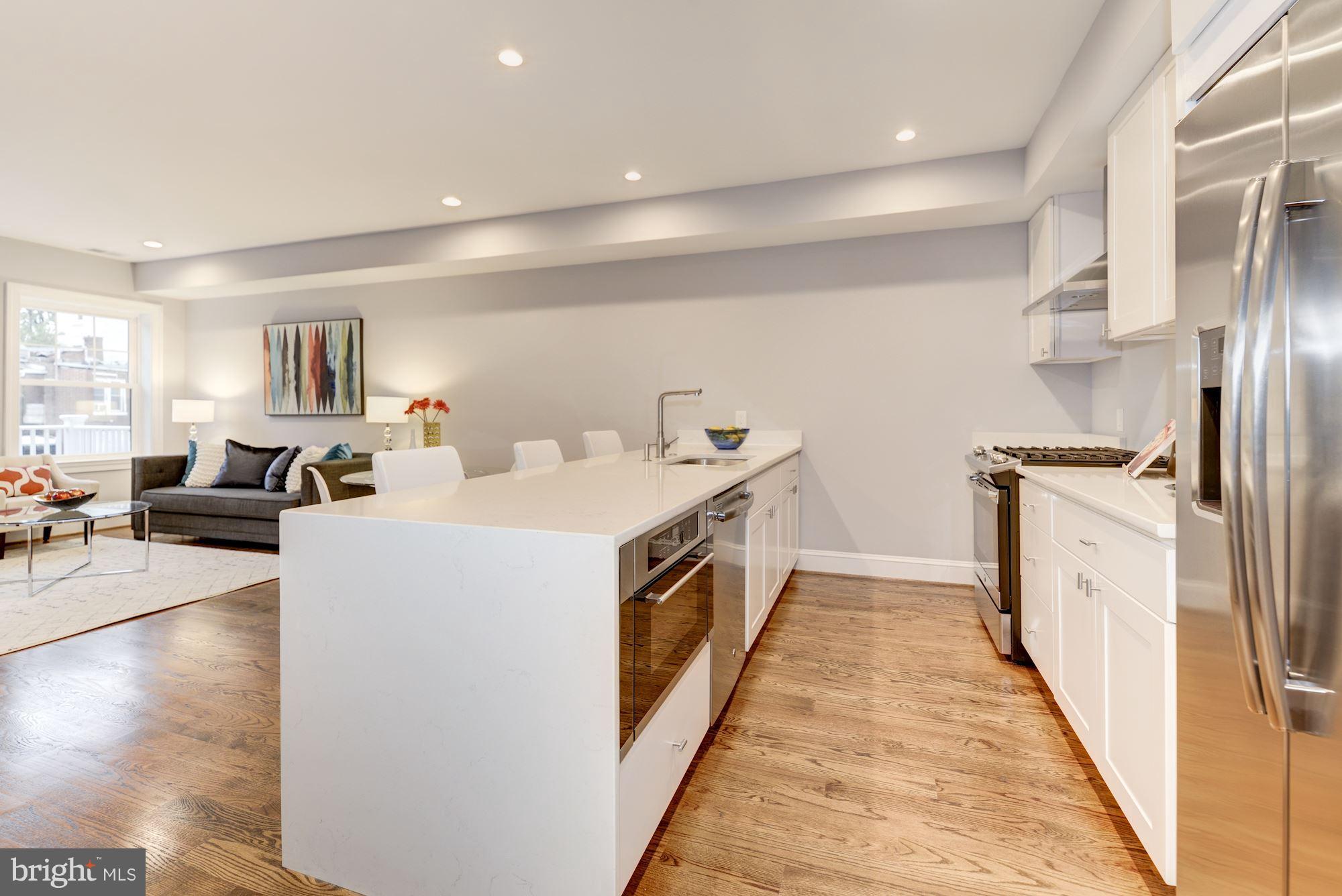 317 W Street Northeast Washington, DC 20002 - Photo 2 of 22 Kitchen