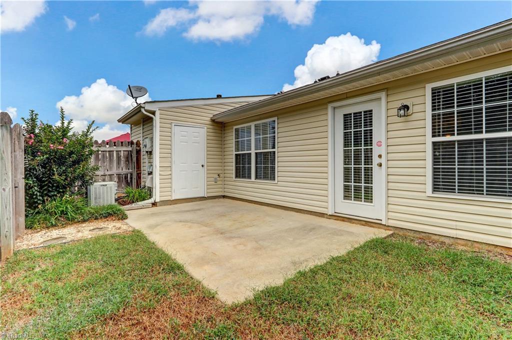 2912 WaterStone Loop High Point, NC 27265 - Photo 19 of 24 Patio
