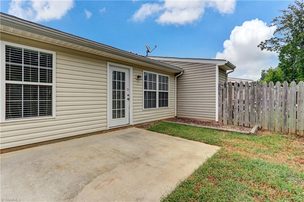 2912 WaterStone Loop High Point, NC 27265 - Photo 20 of 24 Patio