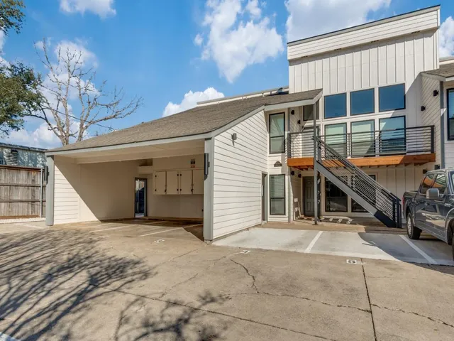 $2,650 | 5755 Phoenix Drive, Unit A, Dallas, TX 75231