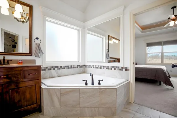 $560,000 | 17320 Northwest 130th Court, Platte City, MO 64079