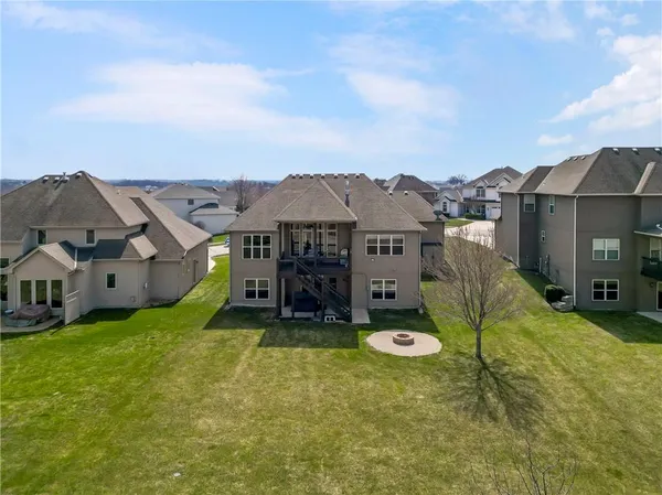 $560,000 | 17320 Northwest 130th Court, Platte City, MO 64079