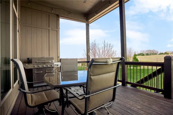 $560,000 | 17320 Northwest 130th Court, Platte City, MO 64079