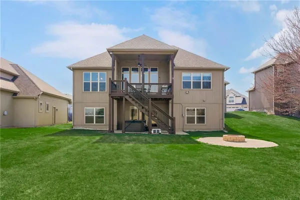 $560,000 | 17320 Northwest 130th Court, Platte City, MO 64079