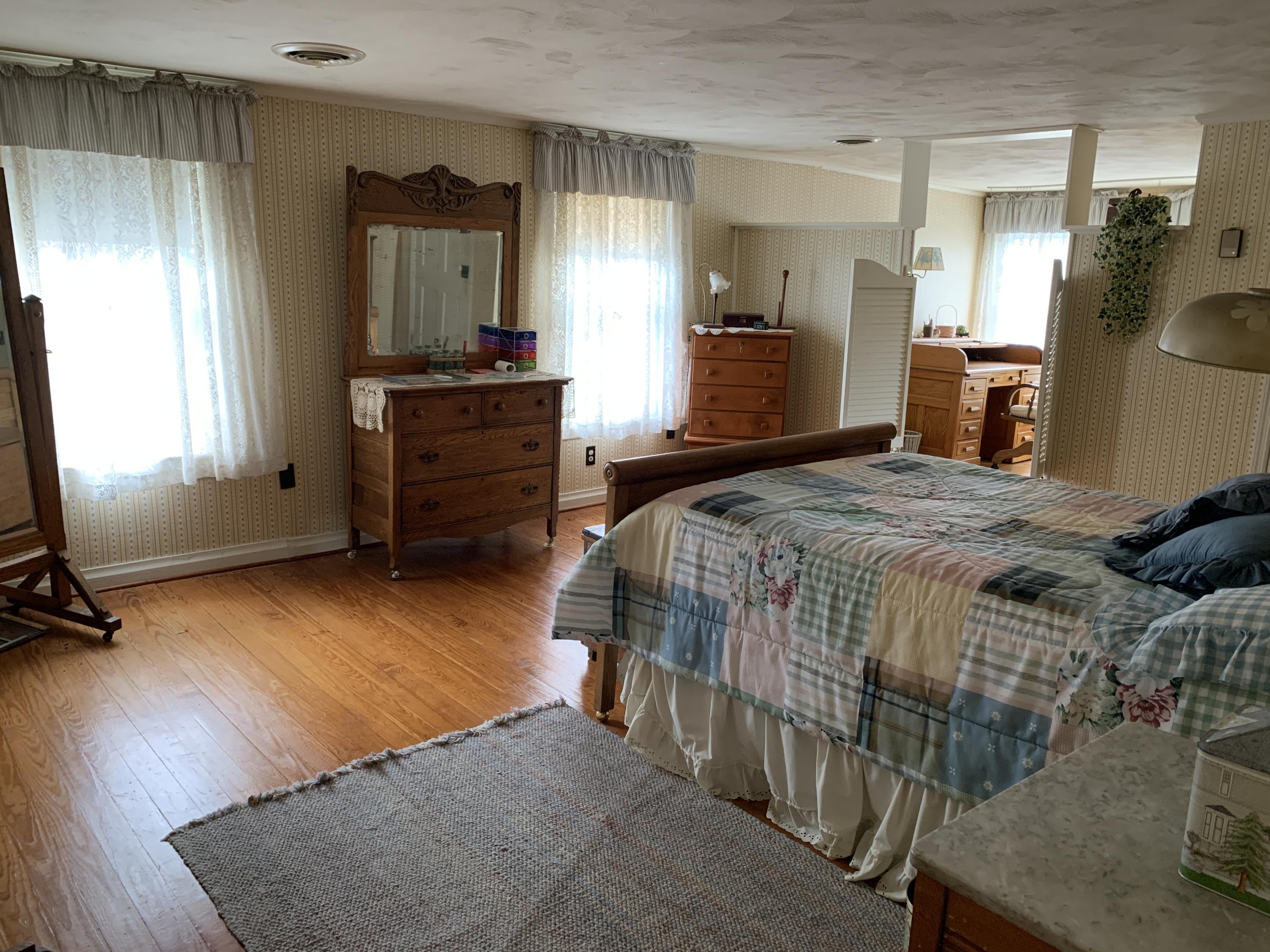 1100 Knob Church Road Henry, VA 24102 - Photo 32 of 40 26 Second Upper Bedroom