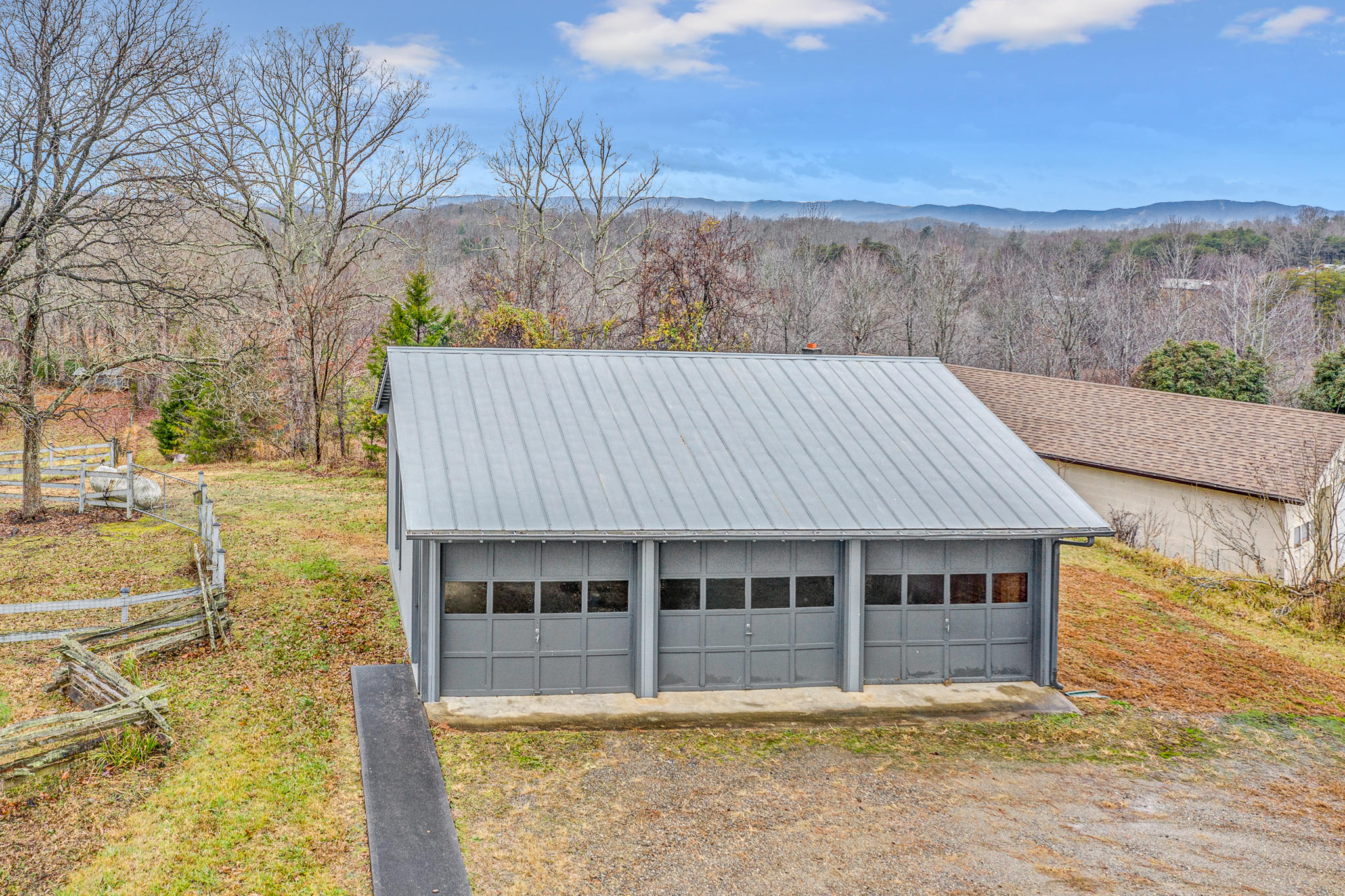 1100 Knob Church Road Henry, VA 24102 - Photo 36 of 40 28 Garage