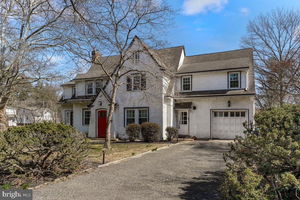 155 North Highland Road Springfield, PA 19064 - Photo 2 of 40