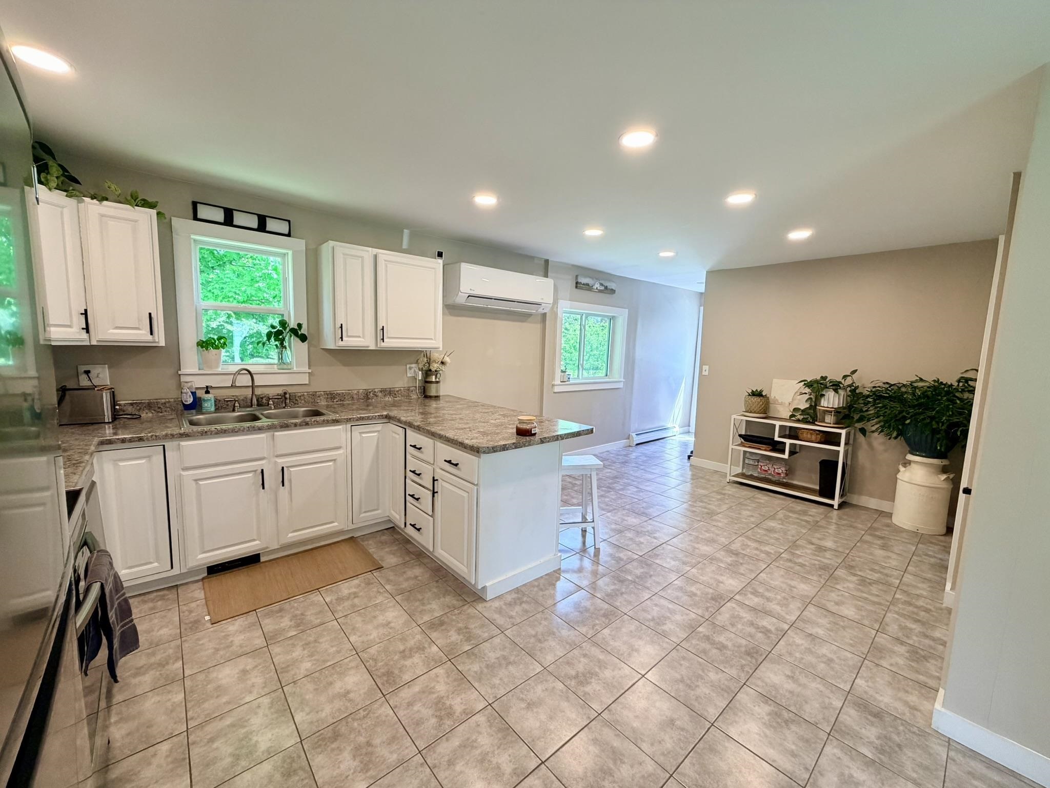 13 Scottsdale Road Newport, VT 05855 - Photo 7 of 31
