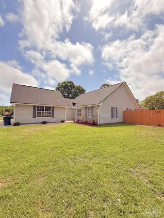 $2,200 | 161 Mirabelle Circle, Pensacola, FL 32514